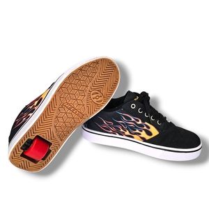 Heelys Pro 20 Flames Skate Shoe - Big Kid Size 5 - Black